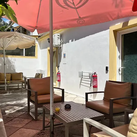 Apartment Poseidon Beach Bar & Restaurant