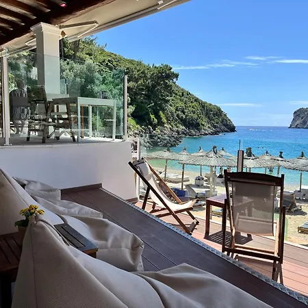 Apartment Poseidon Beach Bar & Restaurant *